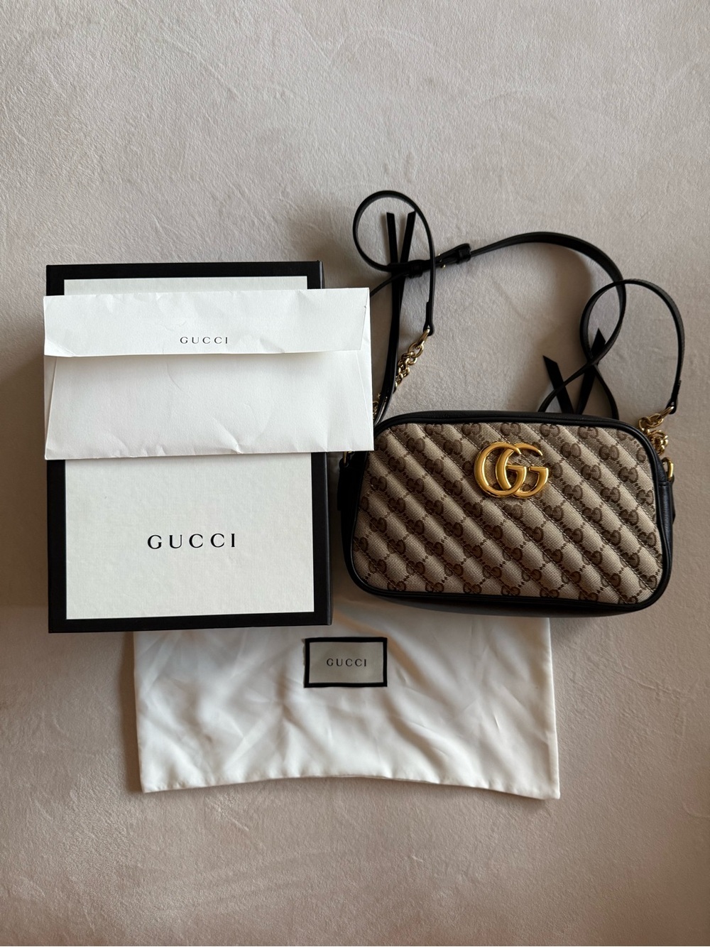 Gucci GG Marmont Small Matelassé Crossbody Bag
